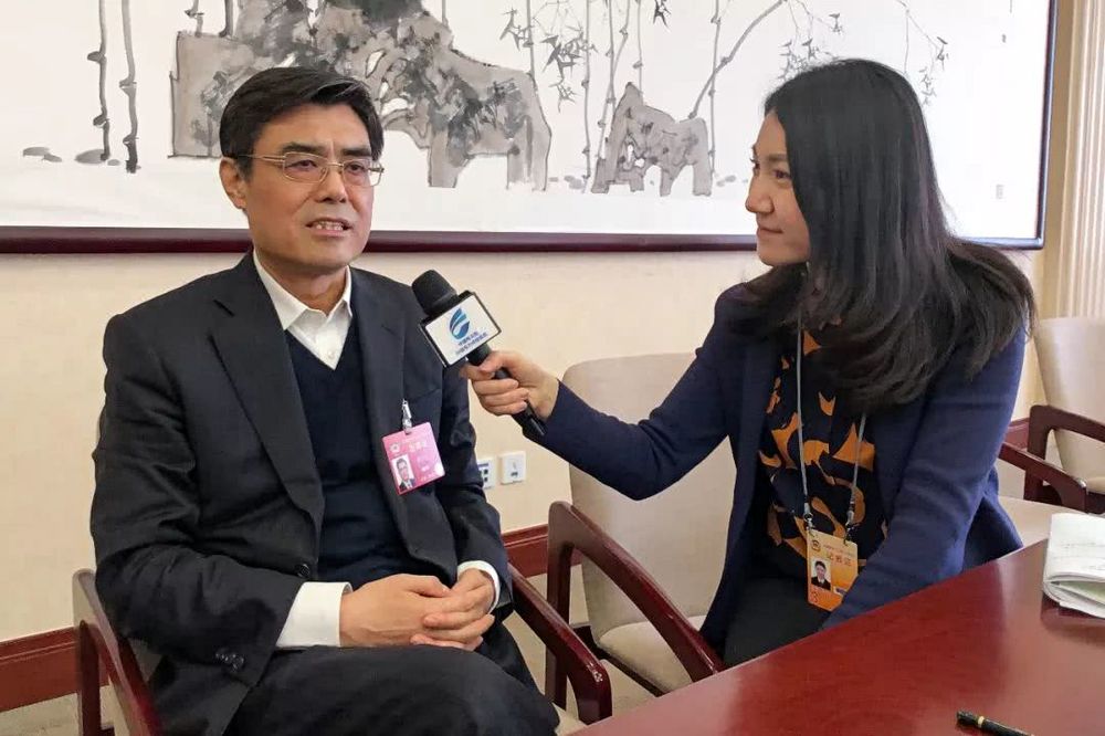 當好能源轉(zhuǎn)型與清潔發(fā)展排頭兵——訪全國政協(xié)委員，中國華能集團有限公司董事長、黨組書記舒印彪