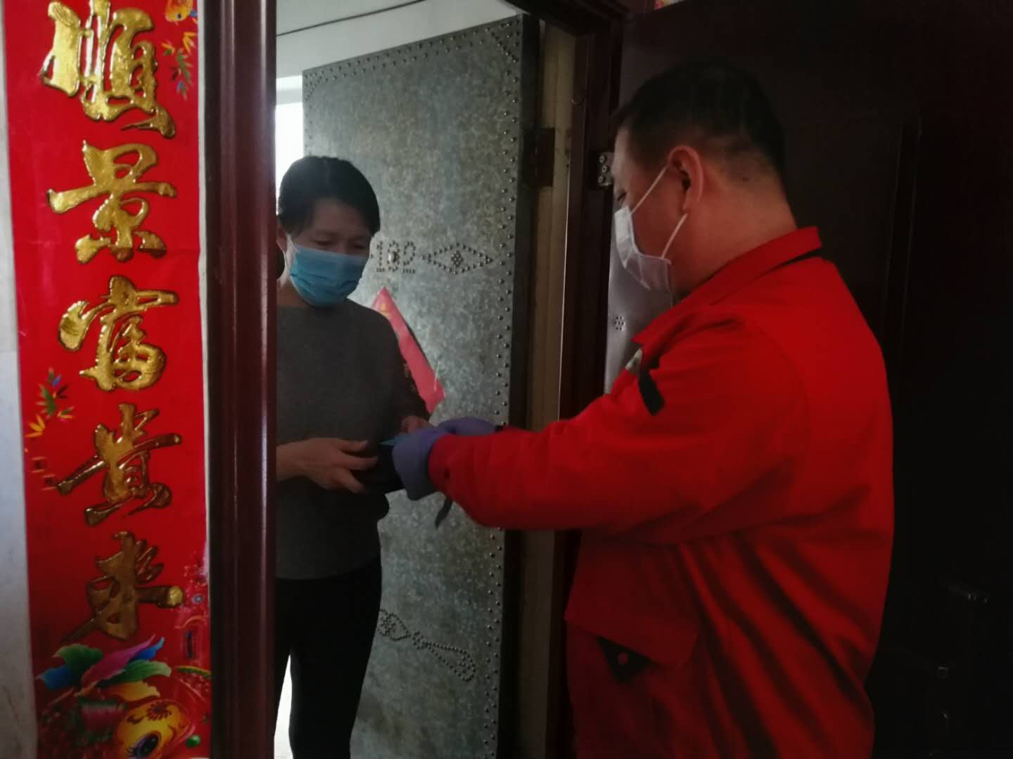 疫情防控，黨員在行動