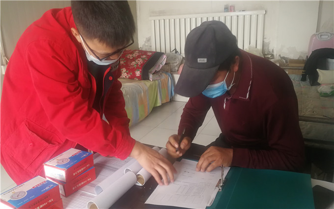 六五四供電分局：推行優(yōu)惠電價(jià)政策，助力企業(yè)復(fù)工復(fù)產(chǎn)