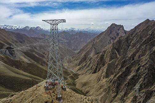 電力天路惠民生:新疆西合休村農(nóng)牧民用上了長(zhǎng)明電