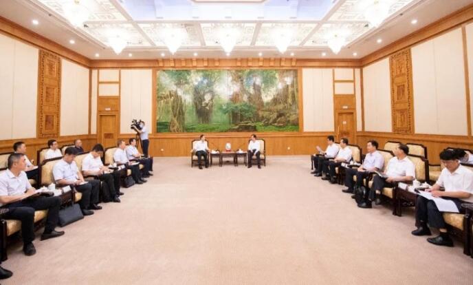 中核集團(tuán)總經(jīng)理、黨組副書記顧軍與福建省委副書記、代省長(zhǎng)王寧會(huì)談