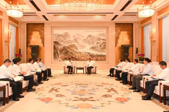 舒印彪拜會(huì)湖北省委書(shū)記應(yīng)勇、省長(zhǎng)王曉東