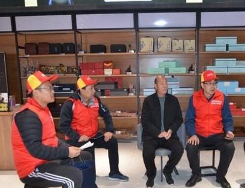 國網(wǎng)上蔡縣供電公司:走訪問需求 座談納明諫