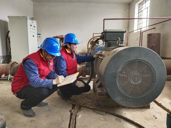 國網(wǎng)黃化化隆縣供電公司:春耕春灌正當時 供電服務到田間