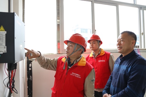 國網(wǎng)壽寧縣供電公司:服務(wù)光伏新能源 助力鄉(xiāng)村振興路