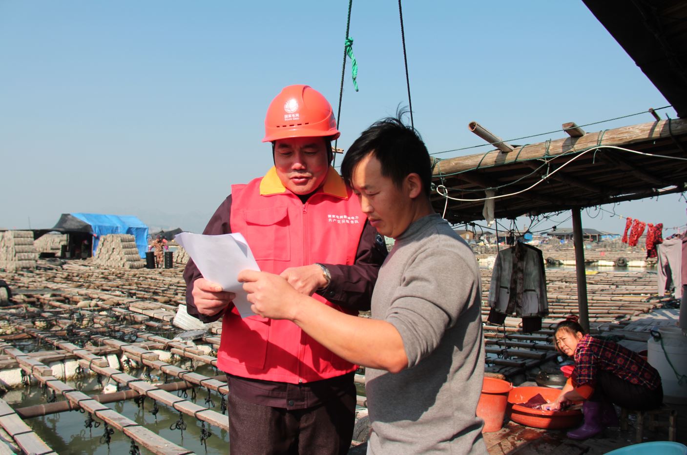 國網(wǎng)霞浦縣供電公司:積極拓展“漁光互補(bǔ)” 助力鄉(xiāng)村產(chǎn)業(yè)發(fā)展