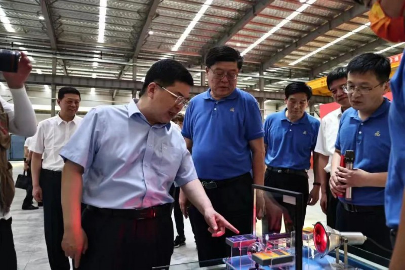 總投資約20億！滕州金晶智能制造Low-E節(jié)能玻璃產(chǎn)業(yè)鏈項(xiàng)目一期投產(chǎn)