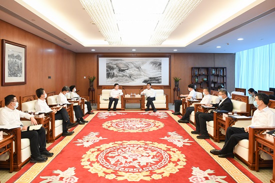 舒印彪鄧建玲會(huì)見保定市委書記黨曉龍、市長(zhǎng)閆繼紅