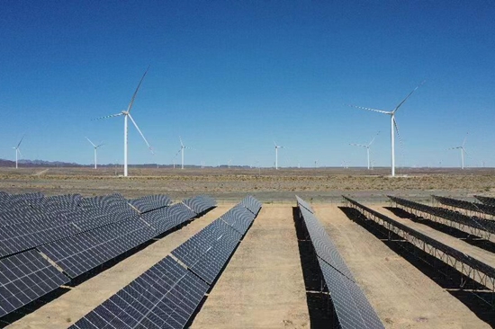 甘肅首個風光儲一體化項目正式并網投運