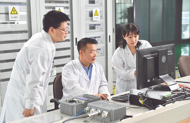 鄭玉平：踐行科技自立自強(qiáng)，持續(xù)攀登新高峰