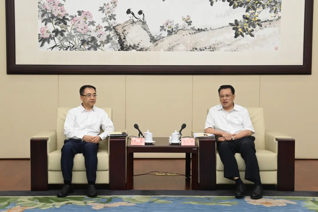 大唐集團(tuán)公司黨組書記、董事長(zhǎng)鄒磊拜會(huì)浙江省委書記、省人大常委會(huì)主任袁家軍