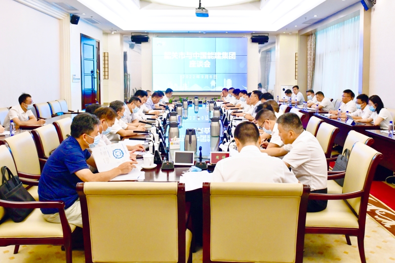 孫洪水與韶關(guān)市委書記、市長陳少榮會(huì)談