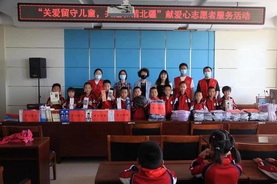 內(nèi)蒙古電力物資供應公司:熱心志愿服務 共建和諧北疆