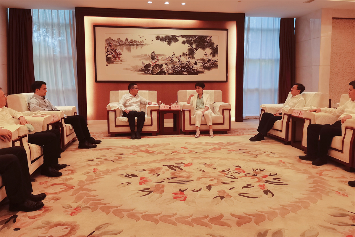 華潤電力總裁史寶峰拜會山東省菏澤市、聊城市、東營市