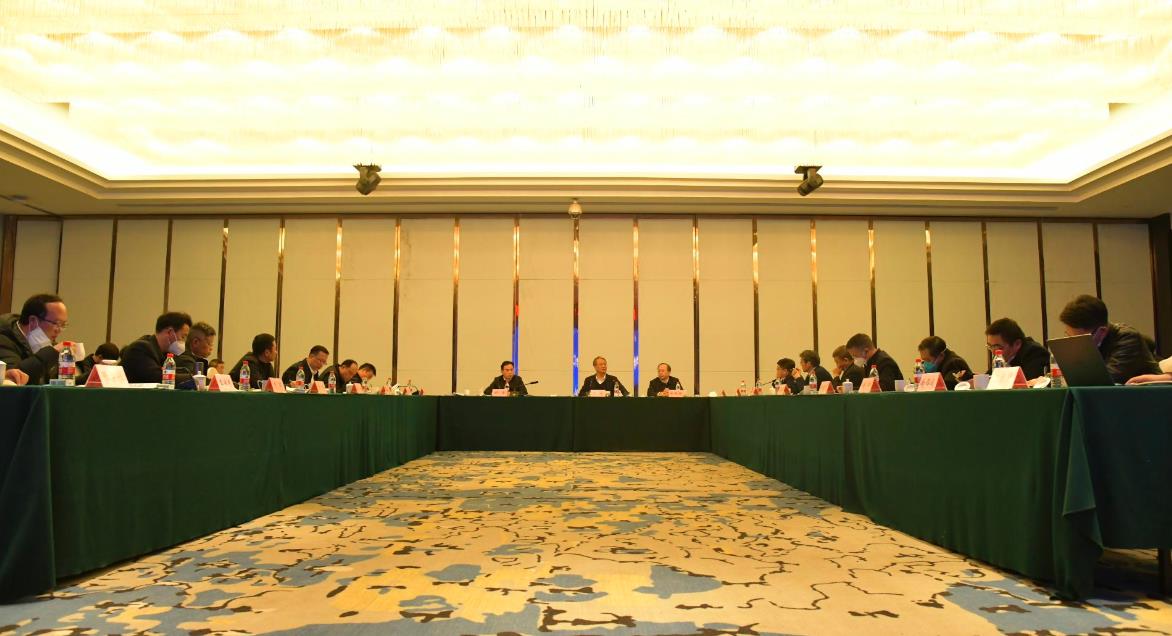 中國電建黨委副書記、總經(jīng)理王斌與黃岡市主要領(lǐng)導(dǎo)會(huì)談并調(diào)研片區(qū)工作