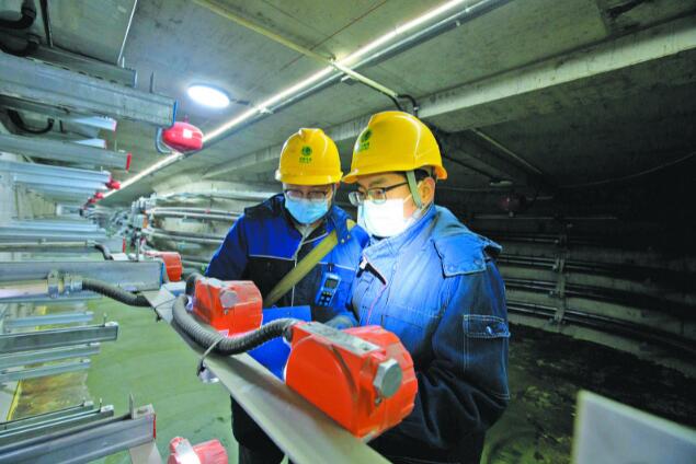 銀川供電公司:“臨近春節(jié),保障居民安全可靠用電更是頭等大事”