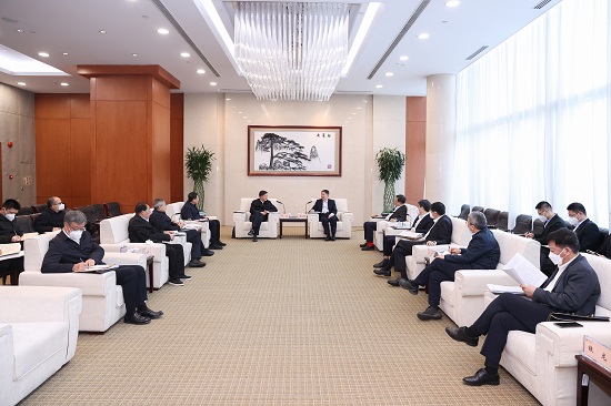 華能集團(tuán)董事長溫樞剛、總經(jīng)理鄧建玲會見云南省常務(wù)副省長劉非、副省長岳修虎