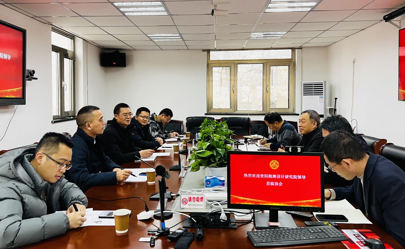 中國電力規(guī)劃設(shè)計協(xié)會李愛民與中國電建貴陽院、國網(wǎng)江蘇電力設(shè)計咨詢公司領(lǐng)導(dǎo)座談交流