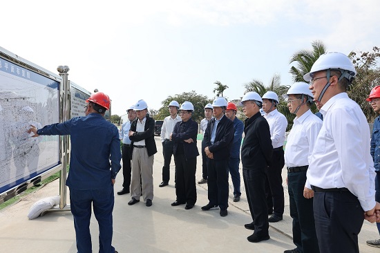 華能集團(tuán)外部董事到海南分公司及昌江、石島灣核電基地調(diào)研