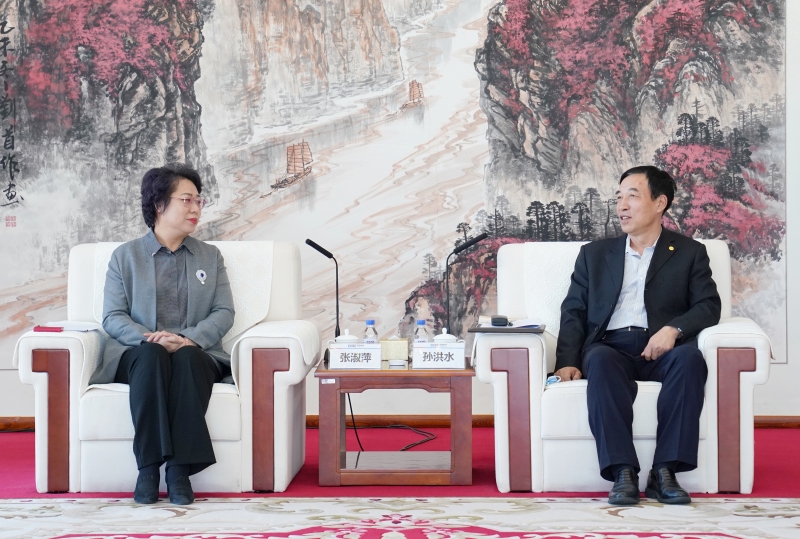 中國(guó)能建與遼寧朝陽市共商合作