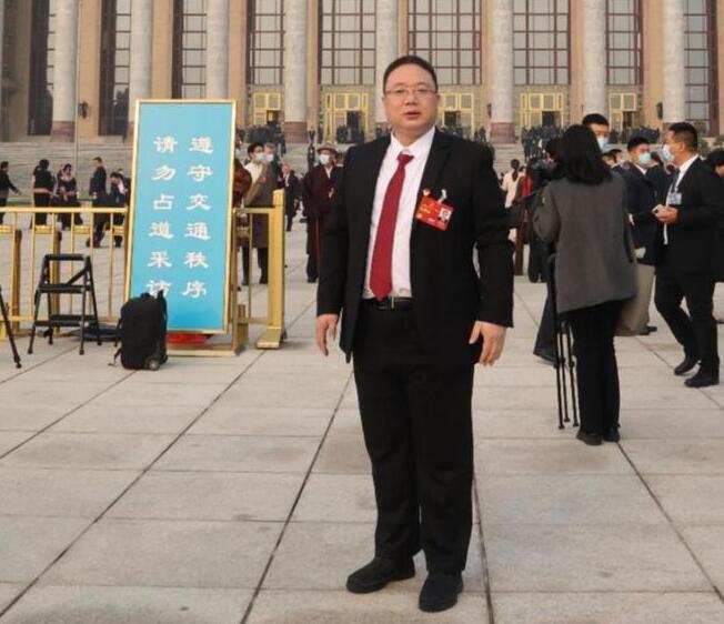 全國人大代表談供電服務(wù):供電有保障 服務(wù)有溫度