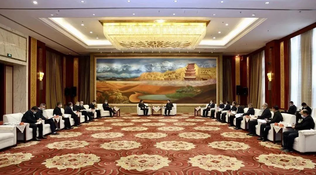 華能集團(tuán)總經(jīng)理、黨組副書記鄧建玲拜會甘肅省委書記胡昌升、省長任振鶴