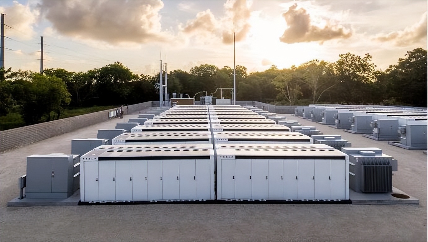 特斯拉Megapack來了,中國儲能行業(yè)迎來“鯰魚”