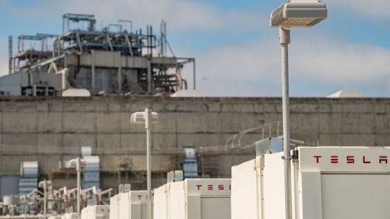 特斯拉一季度儲能電池安裝量飆升3倍半,創(chuàng)歷史新高