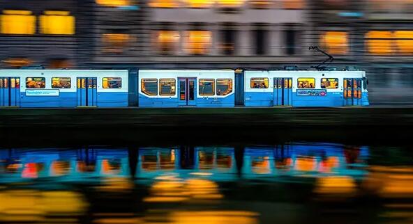 0排放!國產(chǎn)氫能源列車來了：時速160、600公里續(xù)航