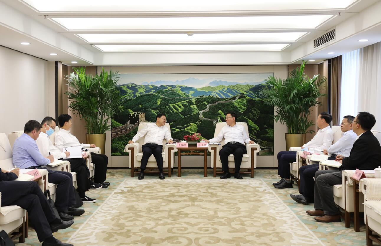 國(guó)資委黨委書記、主任張玉卓會(huì)見(jiàn)廣東省政府主要負(fù)責(zé)同志