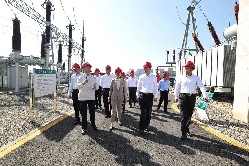 國家電網(wǎng)董事長、黨組書記辛保安會見四川省委書記王曉暉、省長黃強并檢查大運會供電保障工作