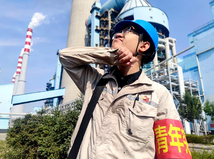 大唐環(huán)境特許經(jīng)營(yíng)分公司： “青”力守護(hù)碧水藍(lán)天，迎峰度夏 “暑”你最美