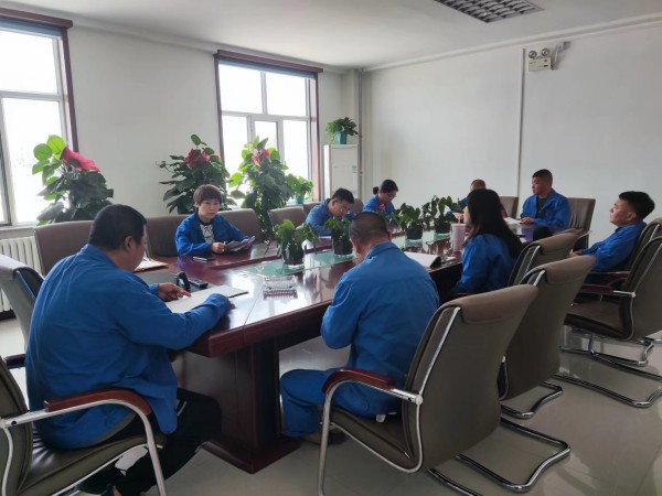 烏海市千里山供電公司：學(xué)好政務(wù)處分法，增強履職盡責能力