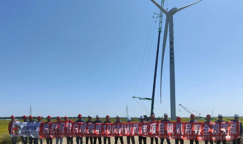 聯(lián)合動力推出3kW-50kW中小型風(fēng)電機組