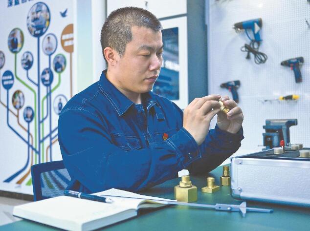 何龍：扎根北疆9年，他找到了自己的位置