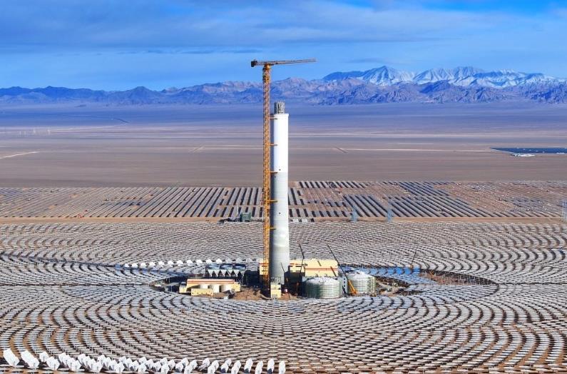 甘肅在建單機規(guī)模最大“光熱+光伏”項目加速推進(jìn)