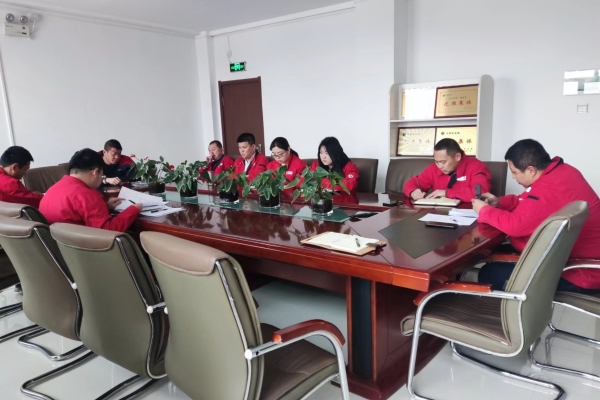 內(nèi)蒙古電力集團(tuán)烏海千里山供電公司：嚴(yán)明紀(jì)律，廉潔過(guò)節(jié)