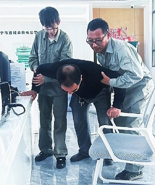 湖北咸寧:來自千里外的“特殊”快遞