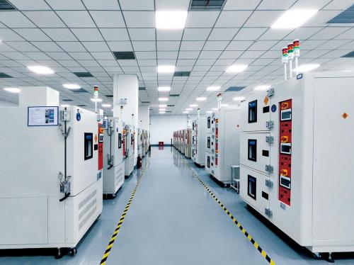 深耕技術(shù)創(chuàng)新,海博思創(chuàng)致力成為全球儲能系統(tǒng)集成商領(lǐng)跑者