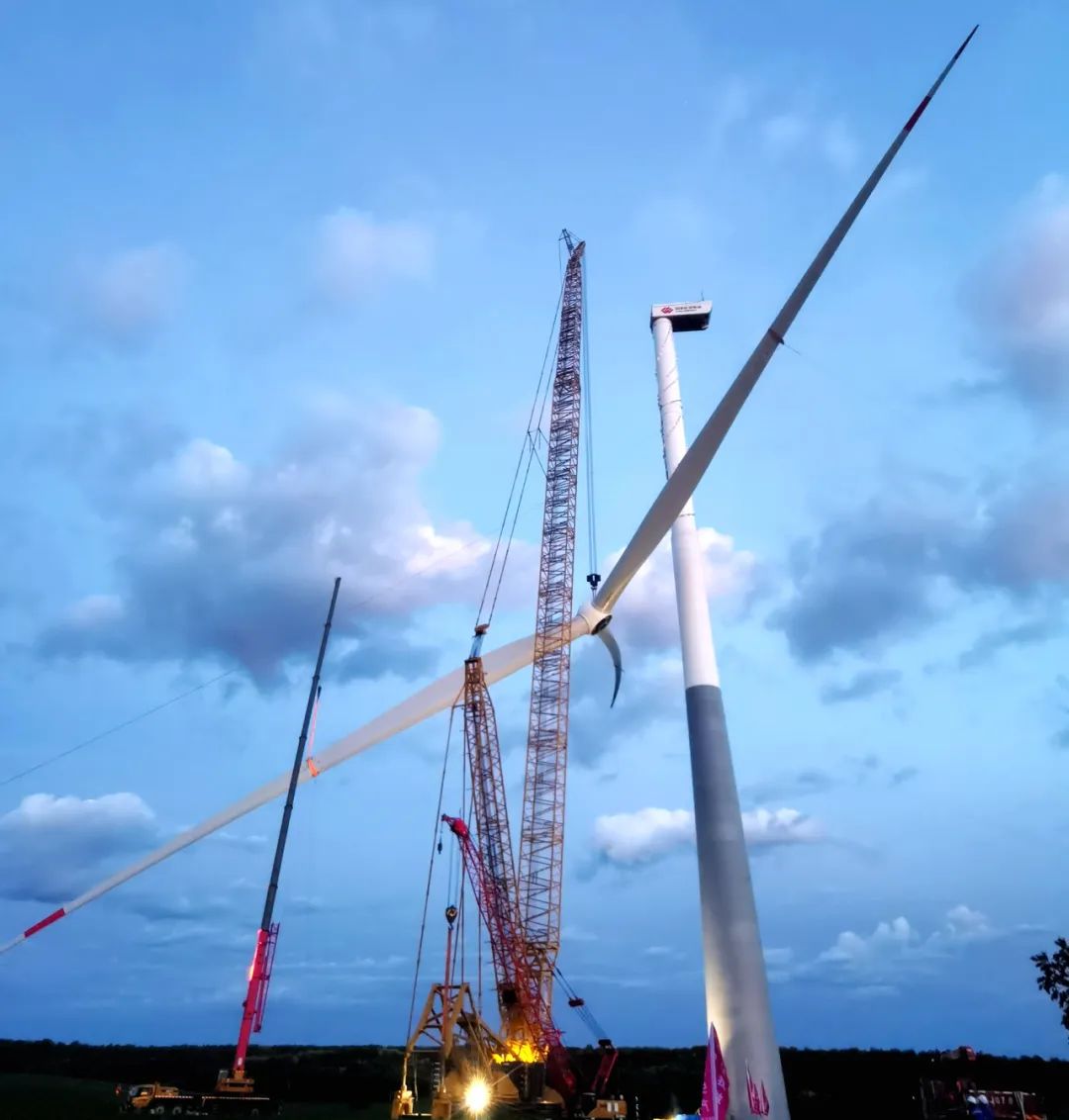 總計30臺！黑龍江北安建華風電項目150兆瓦混塔風機吊裝收官