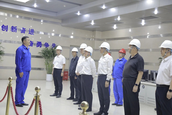 國務院國資委黨委委員、副主任茍坪到新疆華電喀什熱電公司宣講黨的二十屆三中全會精神并調(diào)研