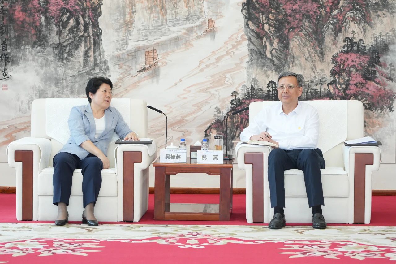 中國能建黨委副書記、總經(jīng)理倪真與湖南省委常委、長沙市委書記吳桂英會談