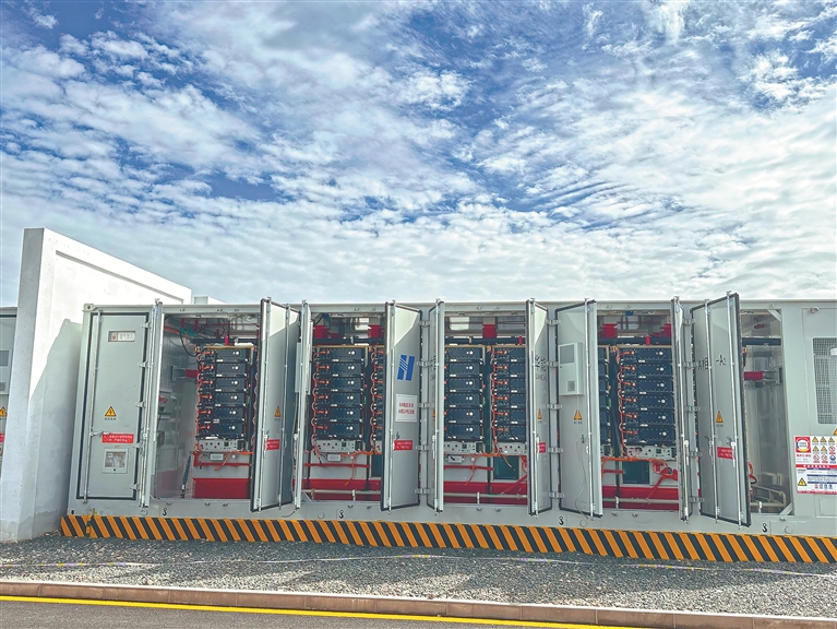 巔峰蓄能 探訪全球海拔最高、規(guī)模最大高壓直掛儲(chǔ)能電站