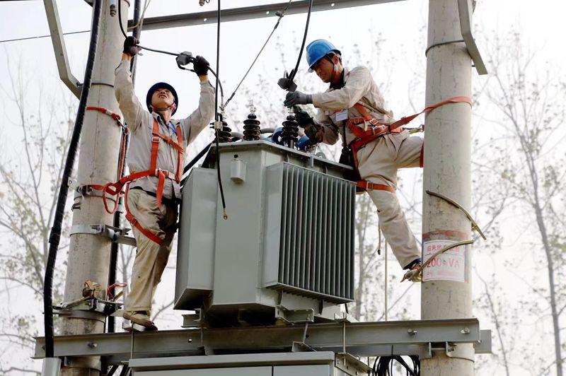 國網江蘇電力睢寧縣供電公司：更換變壓器保秋收可靠供電