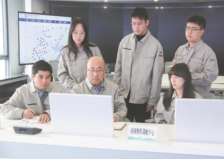 李志新: 在物資保供一線實(shí)干創(chuàng)新