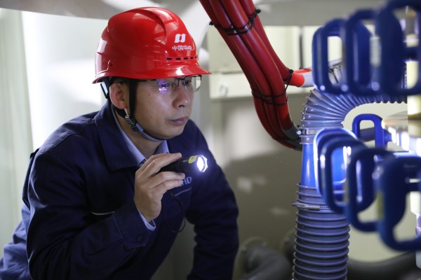 黃隆志:堅(jiān)守在金沙江畔的“光明使者”