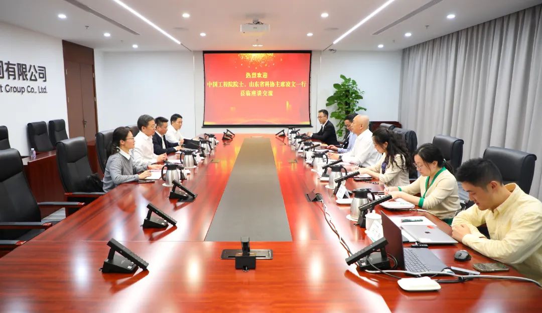 中國電氣裝備黨委書記、董事長李洪鳳會見中國工程院院士、山東省科協(xié)主席凌文