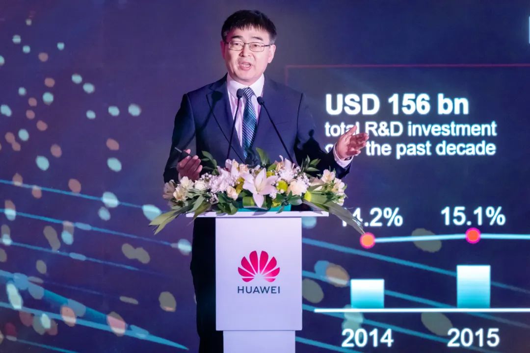 華為數(shù)字能源方良周:構(gòu)網(wǎng)型儲(chǔ)能加速碳中和