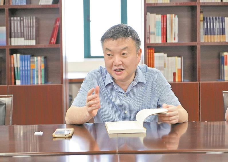 【國網(wǎng)特等勞模陸】陸佳政：以科技服務(wù)生產(chǎn)，讓電網(wǎng)在災(zāi)害面前“挺直腰板”